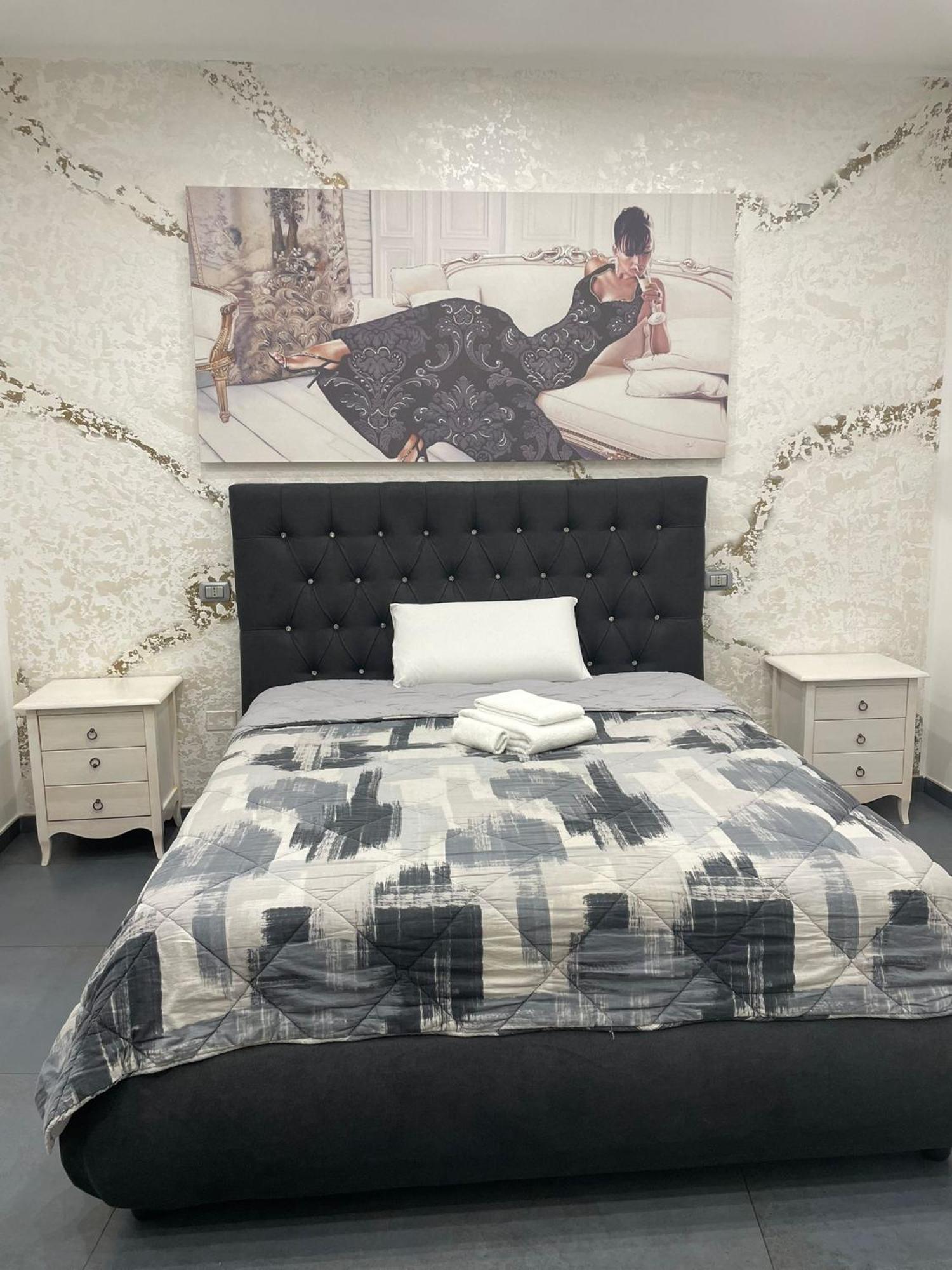 Li Cumpari Salentini Apartment เลชเช ภายนอก รูปภาพ